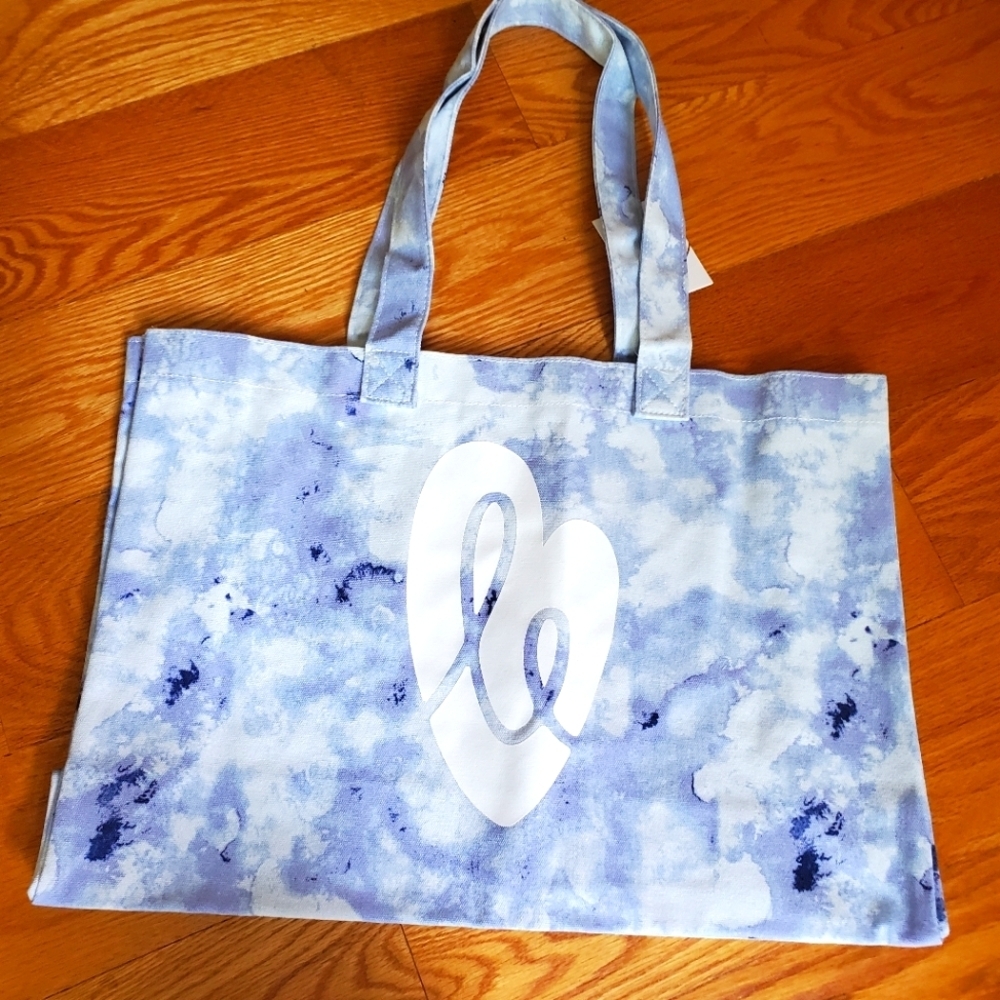 Ellie Canvas Tote Bag NWT